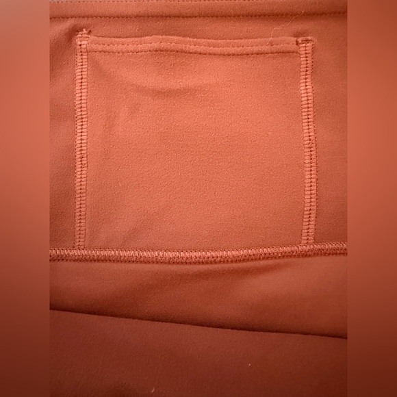 Athleta Ultimate Stash Pocket 7/8‎ Tight Rust Large - Picture 4 of 5